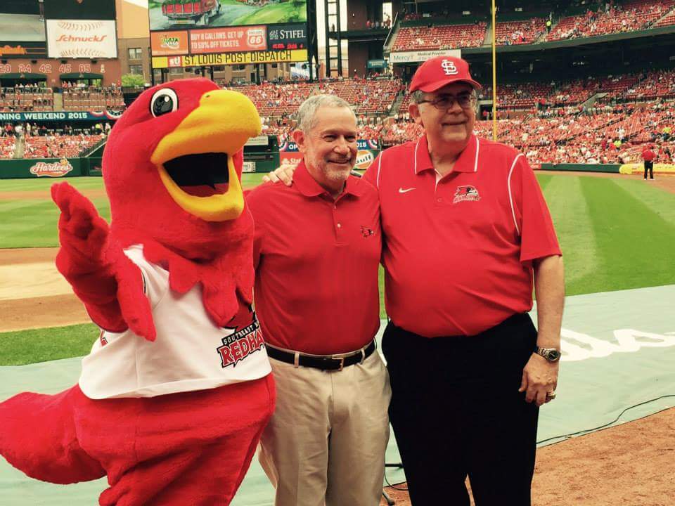 Rowdy_Redhawk's tweet photo. Had so much fun this weekend at Busch Stadium for SEMO day!! @SEMissouriState @FSMidwest http://t.co/6R4EJvzwfe