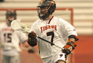 . <a href="/USILA_Lax/">USILA</a> DIII Poll: Three unbeaten teams lead the way.  bit.ly/1aL8x2V