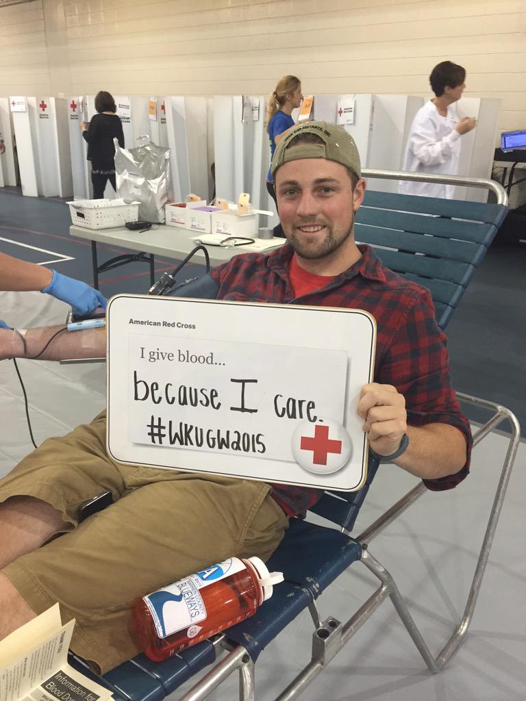 WKU_ADPi's tweet photo. Friends of @WKUPhiDelt out here donating! 💉 #WKUGW2015 #DonateBlood #GiveLife @RedCrossTVR http://t.co/CBAmwPNQPY