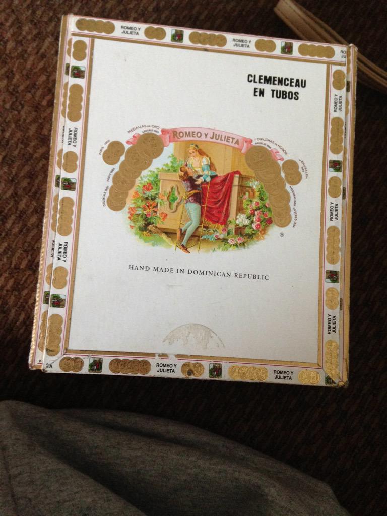 AsiaWasiaa's tweet image. Happy 42O 😊 #AintNothingChanged #SameShitDifferentDay #ButIveNeverBeenOffOn42OSoImmaCelebrateThisYear 🍃✌️.