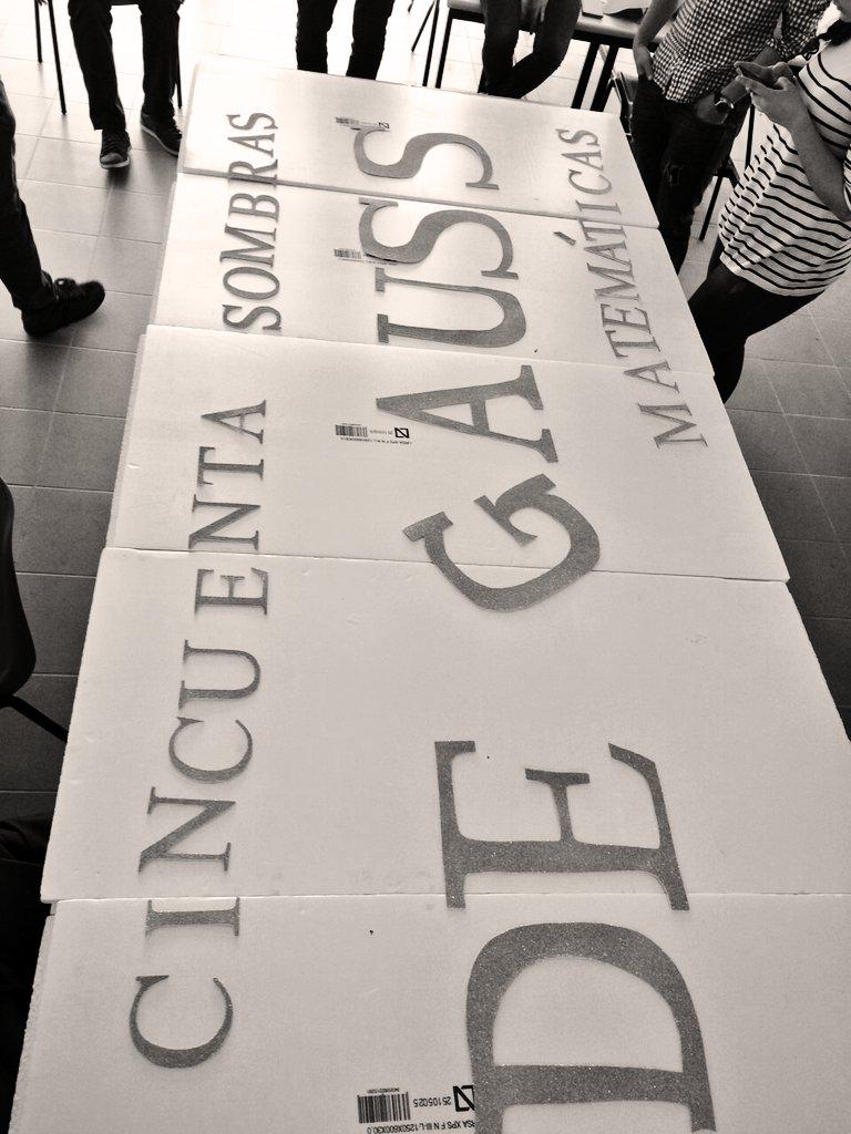 BarrasMates2015's tweet photo. Terminando los preparativos!!! #Barras2015 http://t.co/tMoF0iYauQ