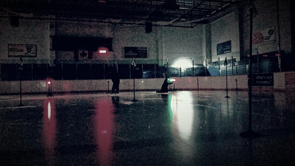 comp_thread's tweet photo. All set for testing on day 1 of 3 with @MTCHockey . Only one problem... #doyouknowwhatthatis #yeg #followuptesting http://t.co/LVwWksZK8u