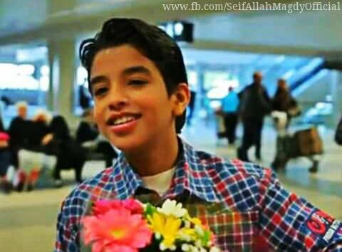 SeifNjMusic's tweet photo. مساء الورد والفل والياسمين - ربي يسعدكم ويفرح قلوبكم يارب :) :D 
#Seif_Allah_Magdy http://t.co/gCpCMGCOWS