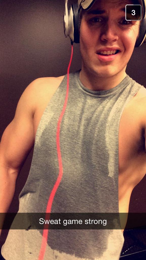 Emazing_Grace's tweet photo. Happy #mcm to my favorite bro and BFF. Thanks for always putting a smile on my face☺️ @emmett_damon http://t.co/hpBOXyahii