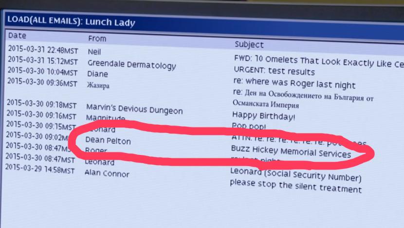 community_nbc's tweet photo. Well, looks like we know what happened to Hickey... #LunchLadyEmails #sixseasonsandamovie http://t.co/THB3Pc0KvG