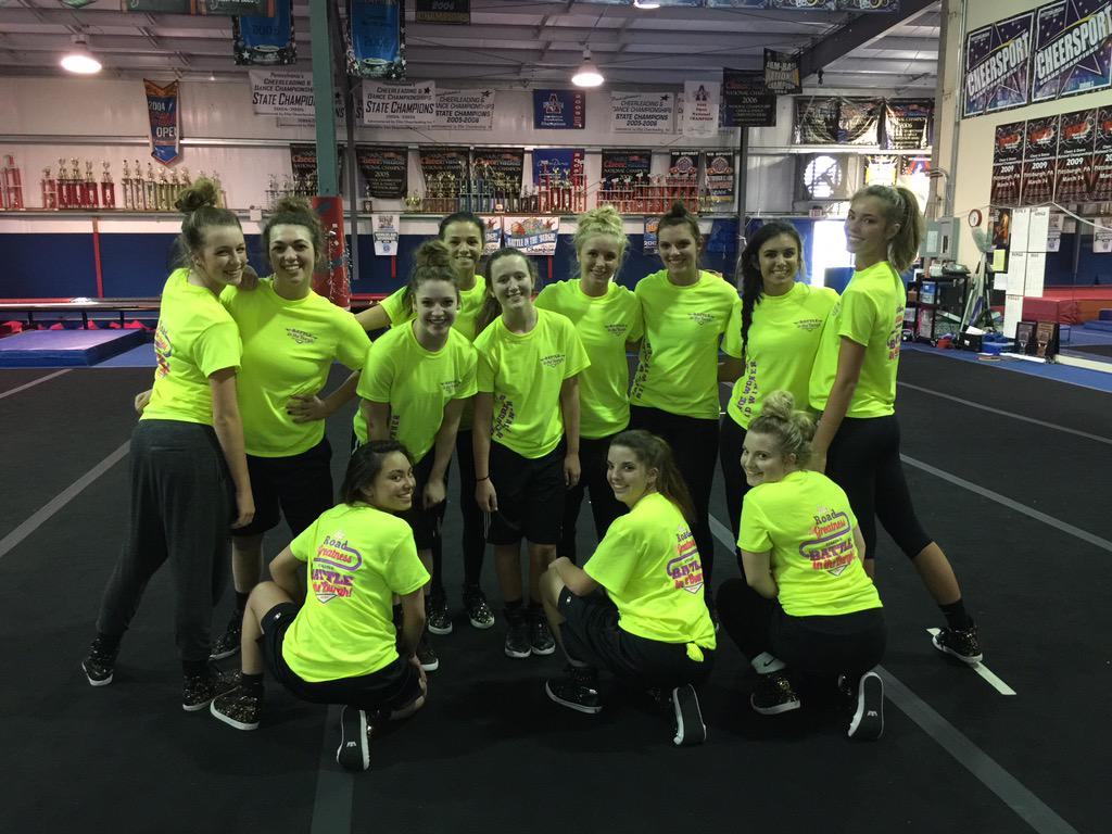 be_peace_love's tweet photo. So honored to be representing @EliteCheerInc @ the USASF world finals! @PghPrideCheer #werunthis #2bids #grateful http://t.co/AYY7z7SNp4
