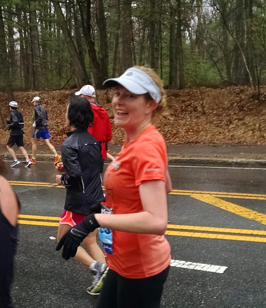 js_danford's tweet photo. Mile 11 looking great! #BostonMarathon @jmdanford @ClownsNashville http://t.co/0I1vPQCSR5