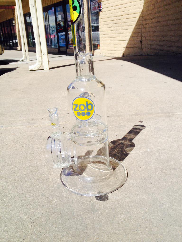 MileHighPipes's tweet photo. Giving this beast @ZobGlassPipes piece away today at 3 PM! RT for a chance to win! http://t.co/gNgu6wLuD0