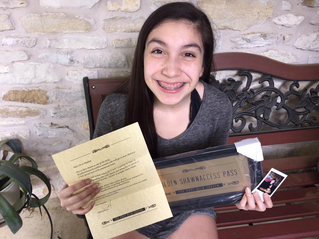 shxwnair's tweet photo. This will never happen to me... #ShawnAccessPass http://t.co/jDYxSTxGmQ