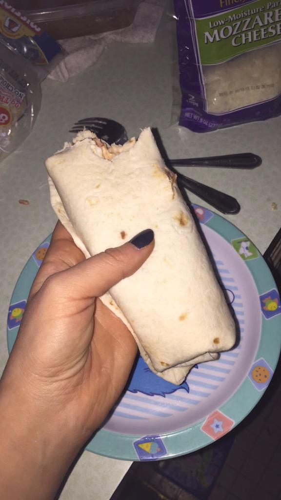 TheTreeKeeper's tweet photo. "Make burritos, not war." โ๏ธโ๏ธโ๏ธ #Peace #Happy420 #BurritoWeek #Breakfast http://t.co/fXnXOC3Xmp