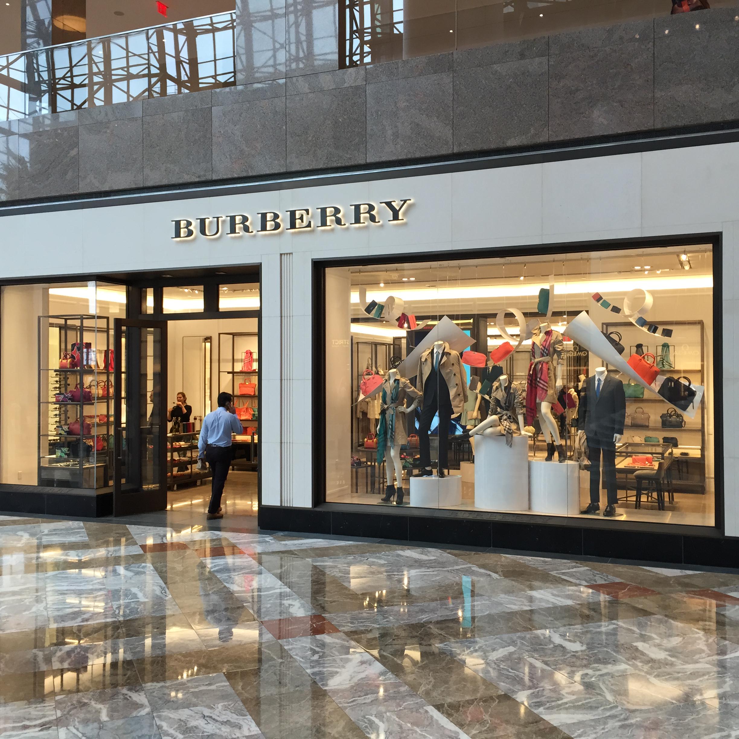 Burberry clearance brookfield place