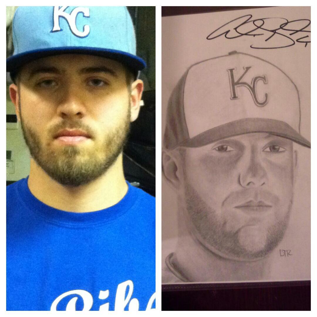 dtrobb's tweet photo. #RoyalsLookAlike Alex Gordon http://t.co/ZjtFNhtO2i