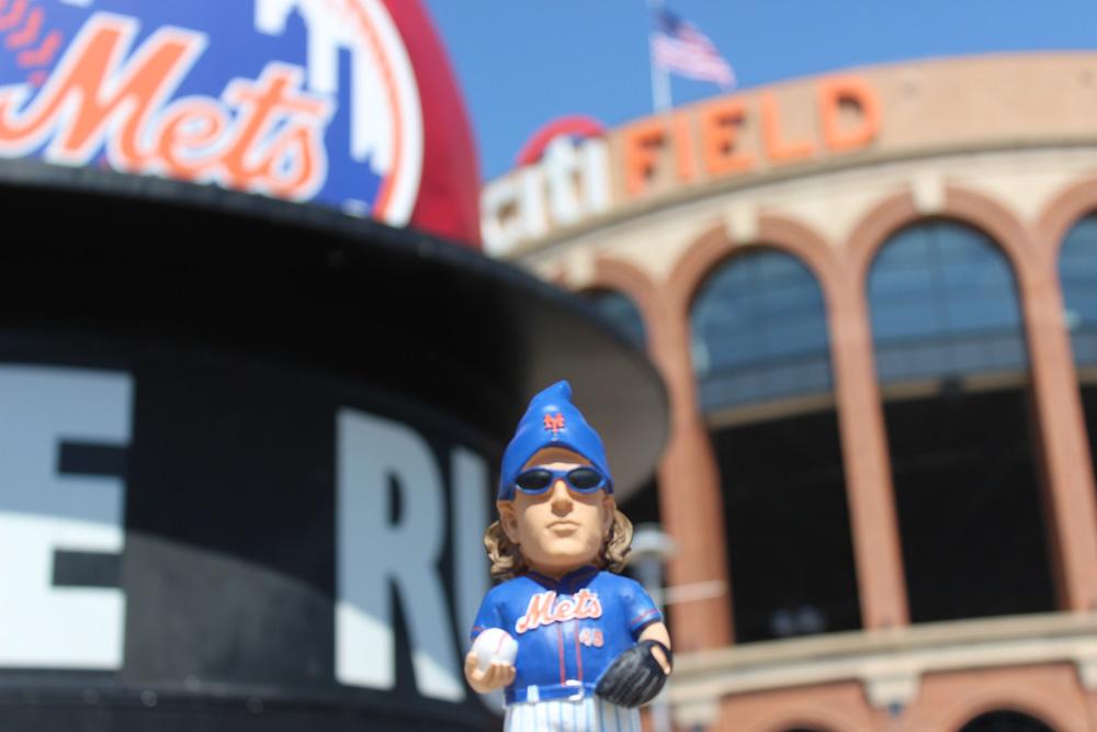 Mets's tweet photo. The hottest promo item of 2015 is the #deGnome! Don’t miss out, secure your tix for Sat, 5/2: http://t.co/Av41mrTLAN http://t.co/7wvrh1z976