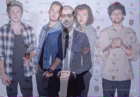 louxashx's tweet photo. To us he will always be apart of one direction 💖 #ZaynWeveMissedYou http://t.co/divr6lIeZX