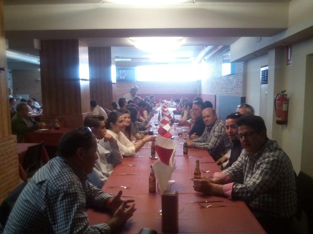 losdlaescalera's tweet photo. Comida 19 de Abril http://t.co/EunerM5nbZ