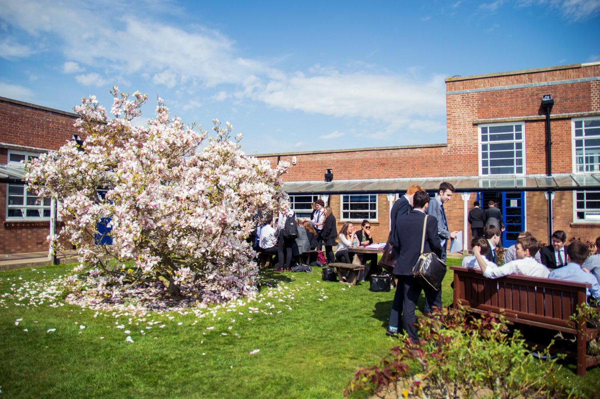 JasonBrown2K13's tweet photo. Spring @WyHighAcademy @WyHigh6th http://t.co/ZLSe9W5dyn