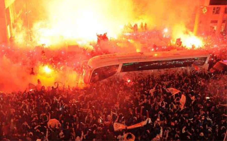 diarioas's tweet photo. #UCL | El @RealMadrid cita a su afición ▶ http://t.co/0Ie8TIlnvK  #QuedadaBlanca http://t.co/b60Xehrx3i