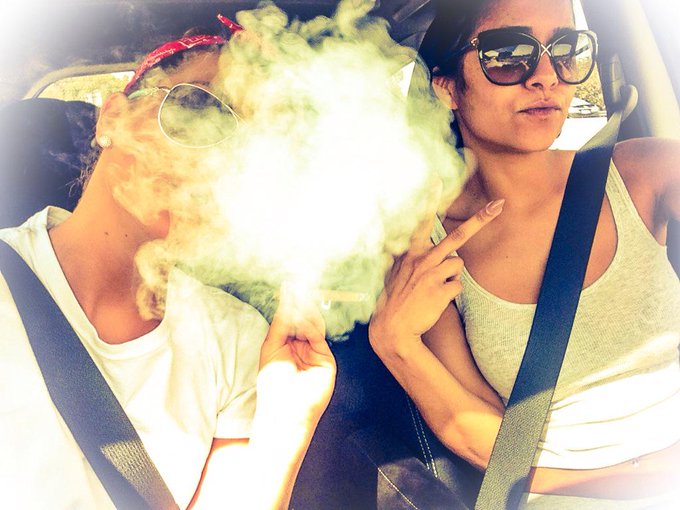 Happy 4:20💨💚✌️ http://t.co/wIna9gvaEk<a href="/tag/longhairdontcare"class="tags"><span>#longhairdontcare</span></a><a href="/tag/nopantszone"class="tags"><span>#nopantszone</span></a>