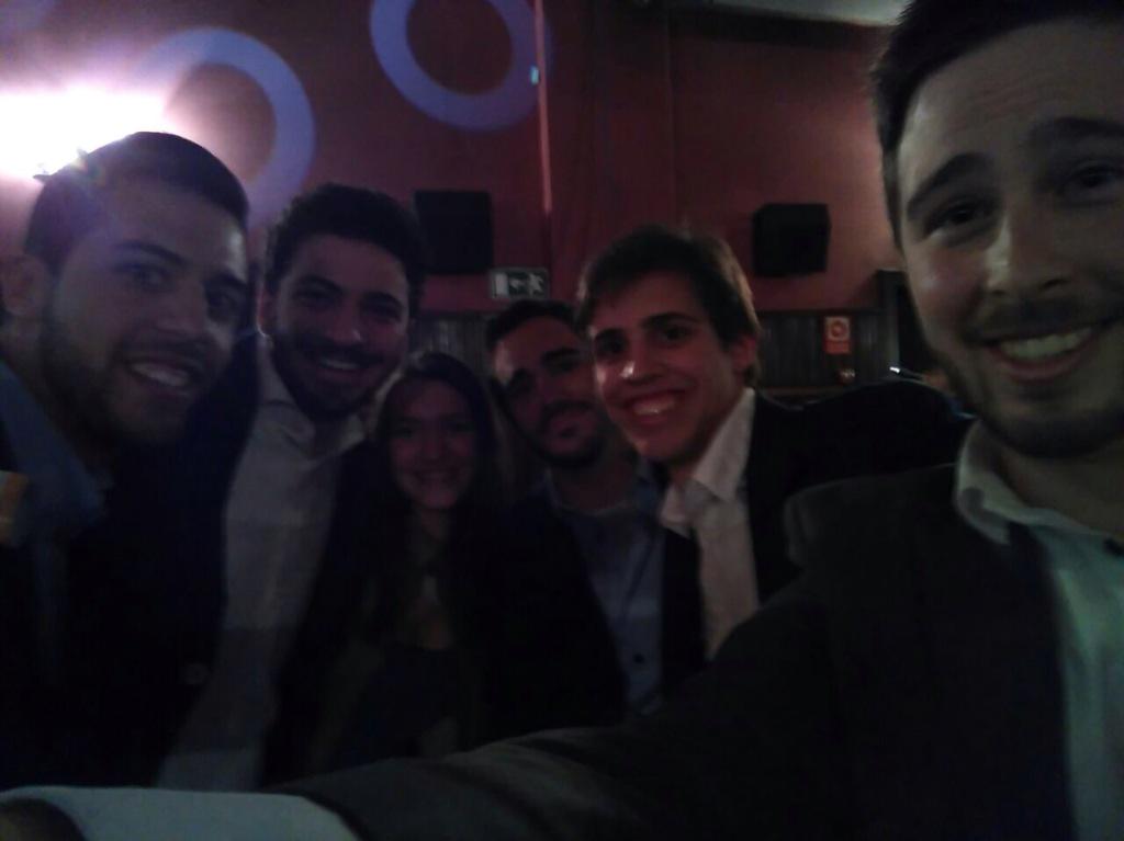 PerchasFilms's tweet photo. Con los compañeros de "Celia". Buena competencia, mejores personas #SFA_2015 http://t.co/2GI8VQvRKC