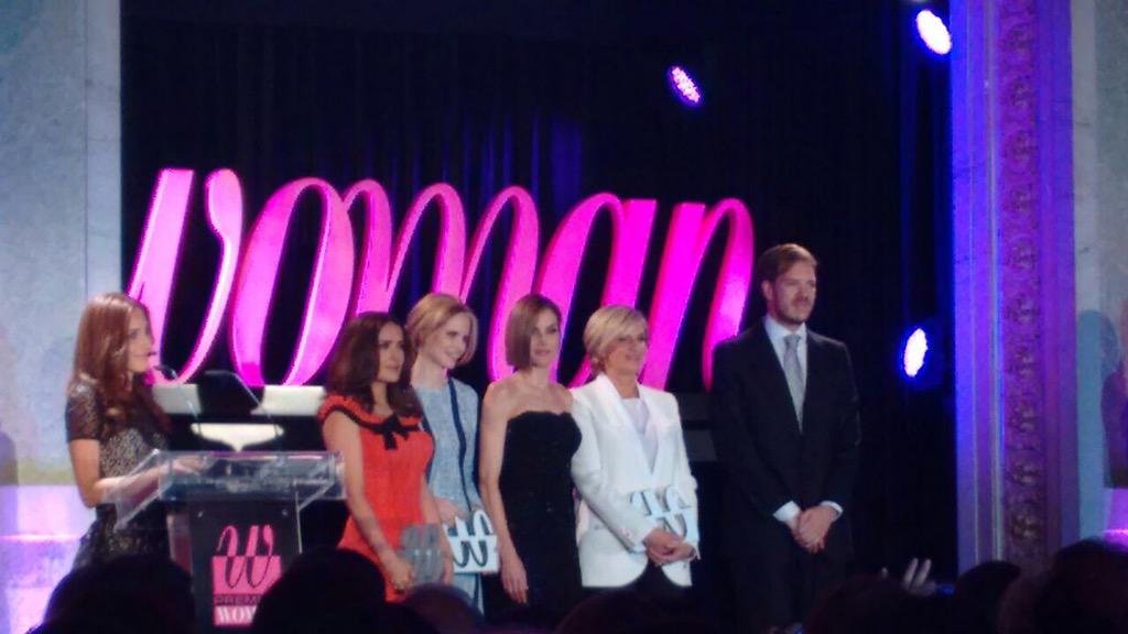 Королева Летисия на вручении "Premios Woman": ru_royalty — LiveJournal