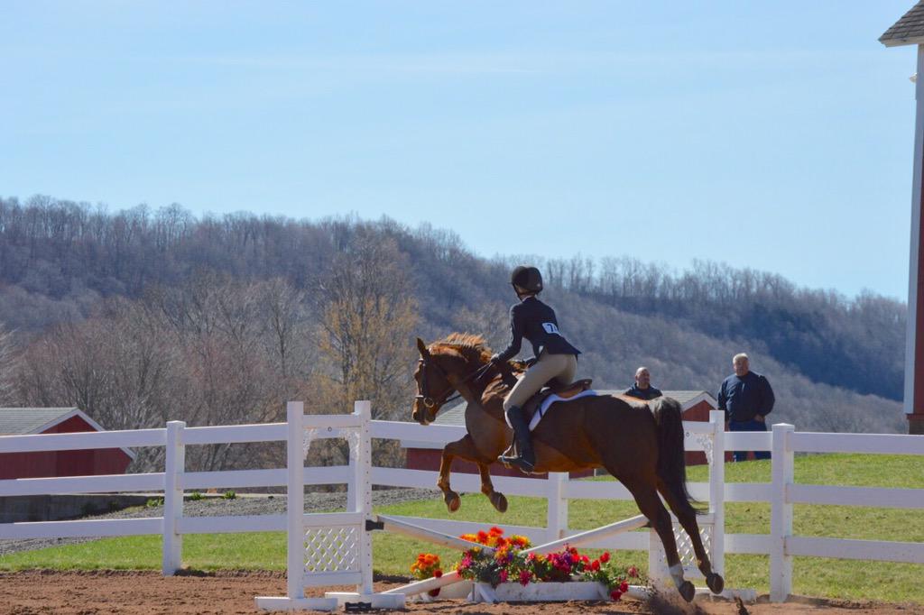fancy_eq's tweet photo. who wants to see photos from my show this weekend?😜💕 http://t.co/9DULhnSZcQ