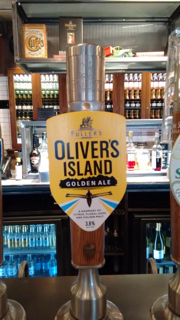 osterzel's tweet image. Perfect thing for a new pub on the river.