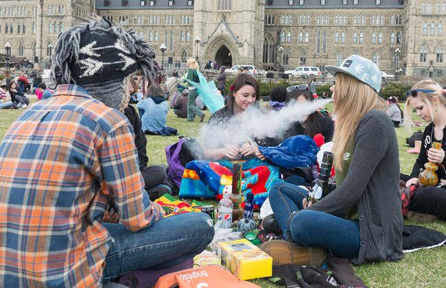 MegzCorey's tweet photo. Happy Birthday @KillerMikeGTO! You should come to Canada, our gov't let's us blaze at parliament! #niceguycanada http://t.co/XUj318bLQv