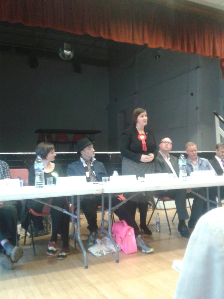 Hackney South Labour (@southhackneylab) on Twitter photo Full house <a href="/DeBeauvoirAssn/">De Beauvoir Assn</a> hustings at <a href="/RoseLipman/">Rose Lipman Building</a>. Clear offer 4 #hackney on #childcare & #housing by <a href="/Meg_HillierMP/">Meg Hillier</a> Full house <a href="/DeBeauvoirAssn/">De Beauvoir Assn</a> hustings at <a href="/RoseLipman/">Rose Lipman Building</a>. Clear offer 4 #hackney on #childcare & #housing by <a href="/Meg_HillierMP/">Meg Hillier</a>