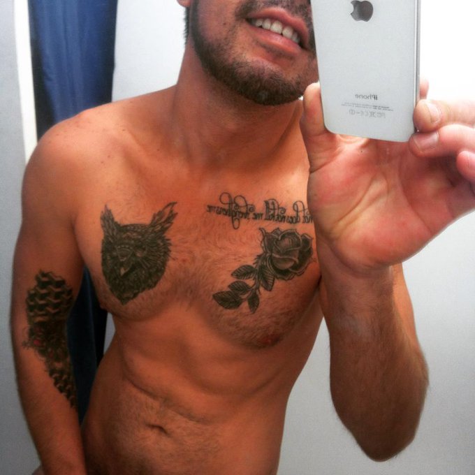 Feliz dia brindemos ;) http://t.co/XqfChfhLN0
