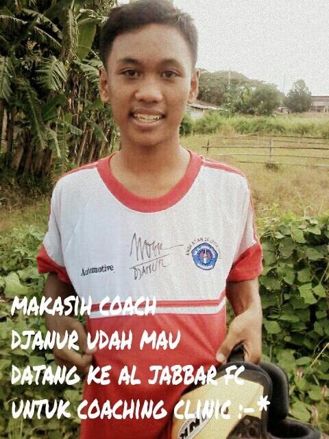 jokoadiw_10's tweet photo. thanks coach @KanggoDjanur udah mau datang ke al jabbar :-* http://t.co/upHXAhMcdf