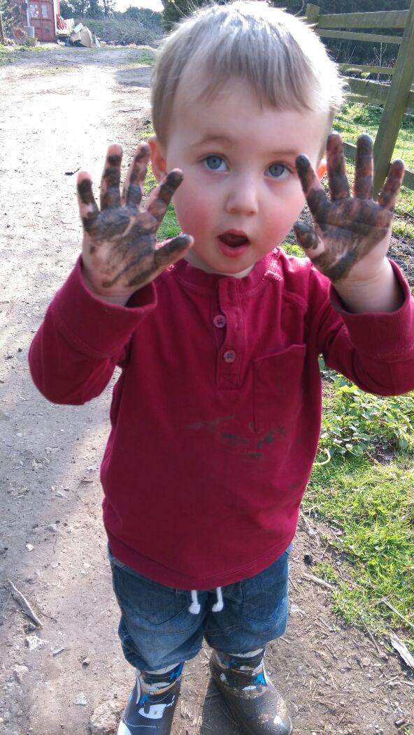 mateversden's tweet image. #Aaronisjustlikedaddy