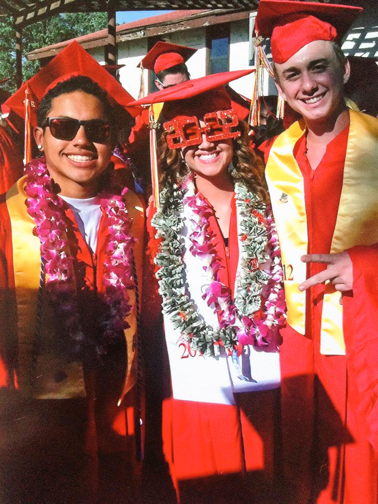 yogirl_brittt's tweet image. Happy {belated} 21st Birthday Jimbo ! 🎈🍻🙆 #mynigga #sincepreschool #wearegettingold #throwbacks