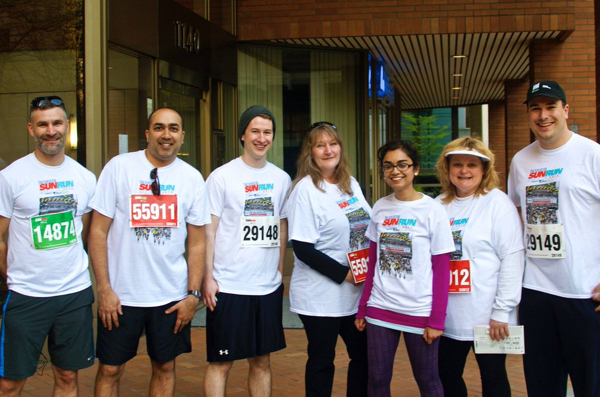 clasbc's tweet photo. "Running with CLAS" Sun Run Team - great event and beautiful weather! #sunrun2015 http://t.co/K0OLDJYMWC