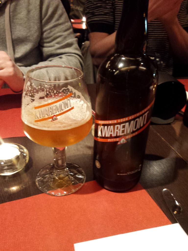 LambrechtGuilla's tweet photo. A good Kwaremont during the #bfbtour #cheers http://t.co/3CAbjRrGKr