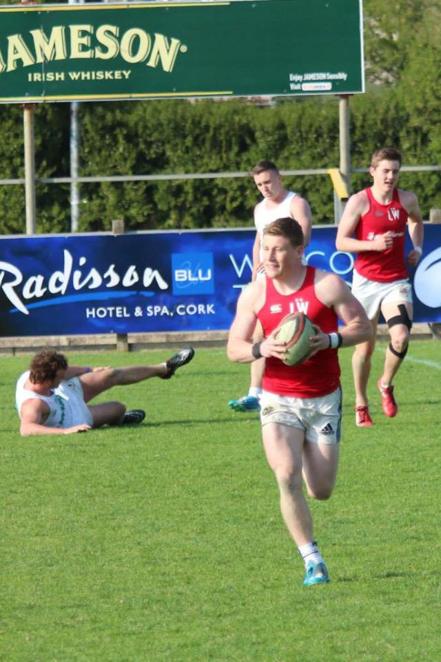 BCCchamps's tweet photo. There goes the bcc. Bundy eating turf http://t.co/C0L6WcVgoh