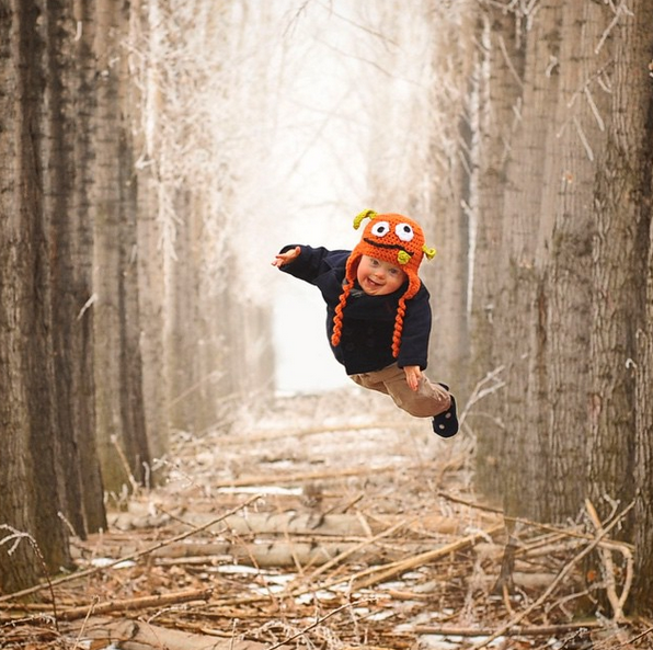 BuzzFeed's tweet photo. This dad did an amazing photo series of his son “flying” to raise awareness for Down Syndrome http://t.co/Q6ZWVcrPrR http://t.co/VctvRGqZYS