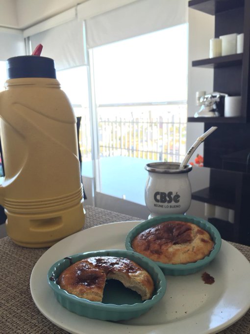 Mates y mis muffins proteicos!!✌️✌️✌️ http://t.co/bOwmteV4v3