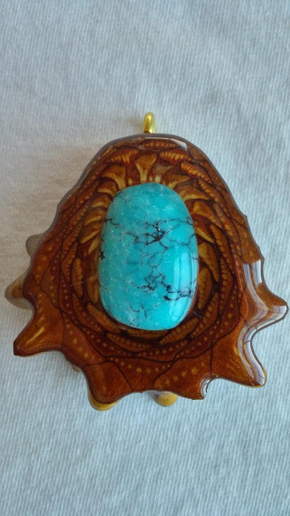twiisted_roots's tweet photo. If your haven't heard, DOMESTIC SHIPPING is now FREE! Have a look at all the beautiful pieces http://t.co/I3IXzG2Ubq http://t.co/yWVGAl0OkZ
