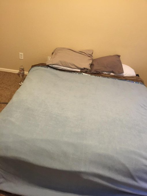 1 pic. Apartments starting to come together - send us some housewarming gifts - http://t.co/mVGCz4yxV4