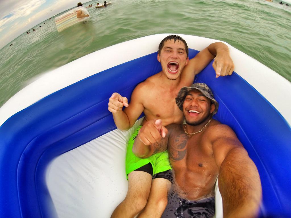 jrwrestler's tweet image. #floatopia doesn't care if you wear cloths or not