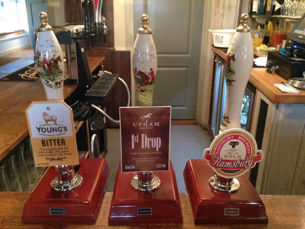 BrewingVessels's tweet photo. @BrewingVessels enjoying beers from @UphamBrewery @Ramsburybrewery @YoungsBeers &amp; great food at #pheasantinnlambourn http://t.co/5x35Rs2gcd