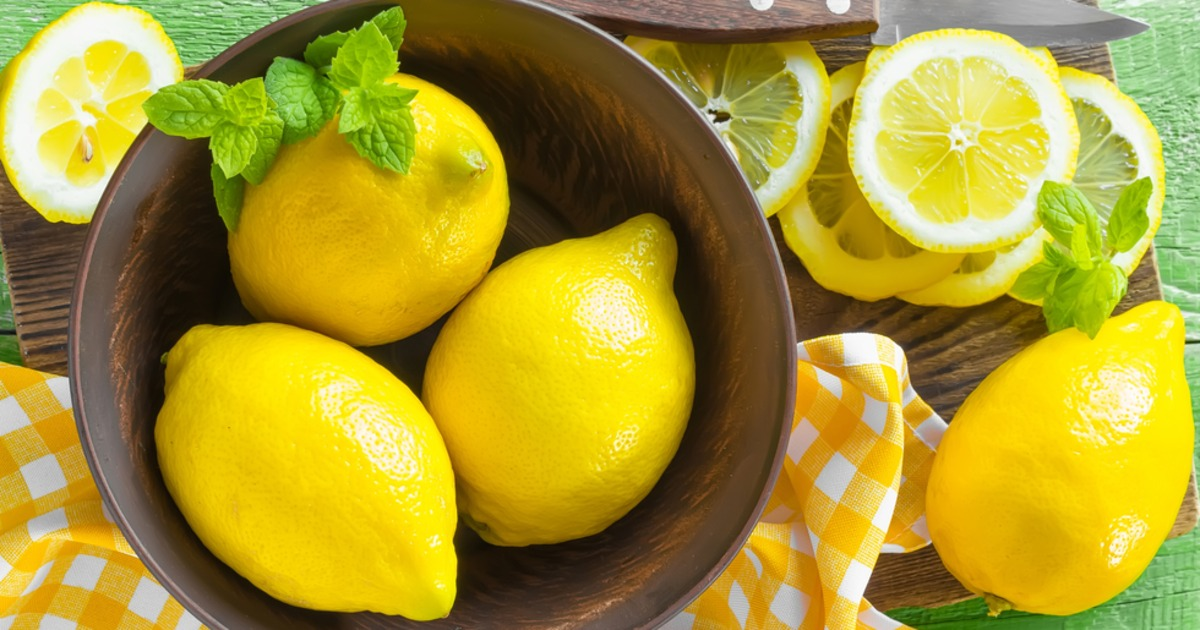 smc_RE's tweet photo. Kick-start your spring cleaning with 6 creative cleaning hacks: https://t.co/QGwxXBM2dT http://t.co/cZLvqaxvLD