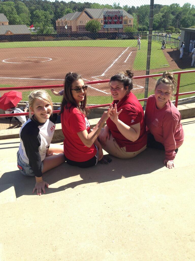 ASABetaMu's tweet image. Enjoying some Reddie Softball on this pretty day! #HSUGREEK #HSUGW2015 #BetaMu