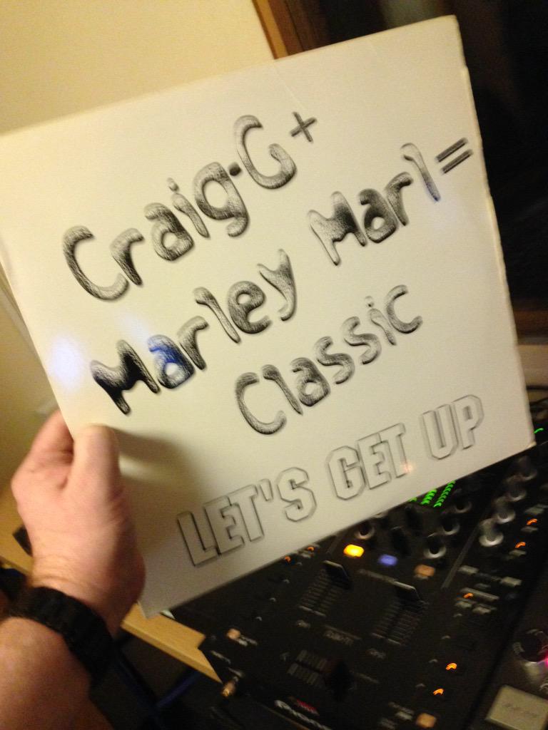 DJMarkSkiOG's tweet image. #nowplaying on #funkbyfunk on 107.8fm: let&apos;s get up @MarlyFknMarl #vinylselection #RSD2015