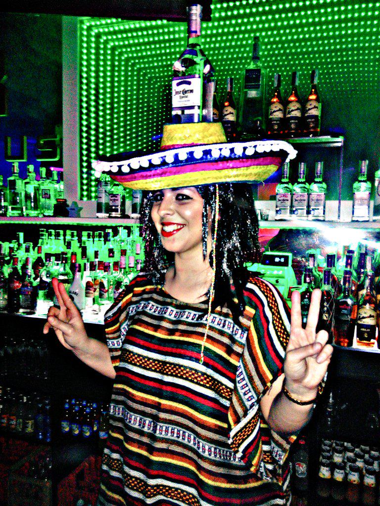 CousVanessa's tweet photo. Seguimos con el Tequila Jose Cuervo #compartocuervo http://t.co/fgPBJskBOL
