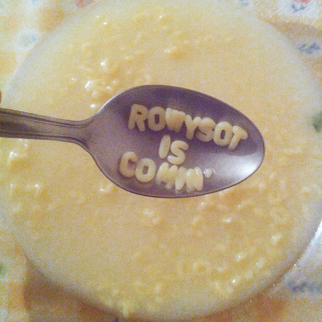 5saucesupdxtes's tweet photo. I find 5sos even in the soup #ROWYSOTour #5sosfanart http://t.co/2rh7nHeiaV