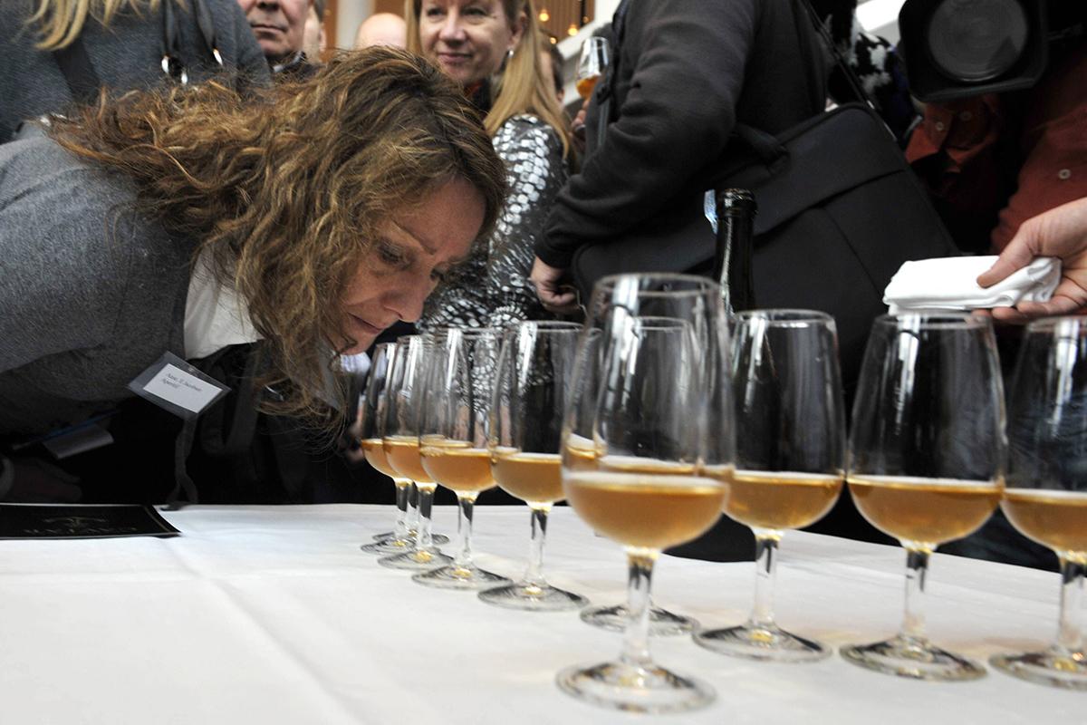 newscientist's tweet photo. 170-year-old champagne was recovered from a wreck in the Baltic sea. Is it any good? http://t.co/HSIe8zM7Xq http://t.co/F2RI7AmZ41