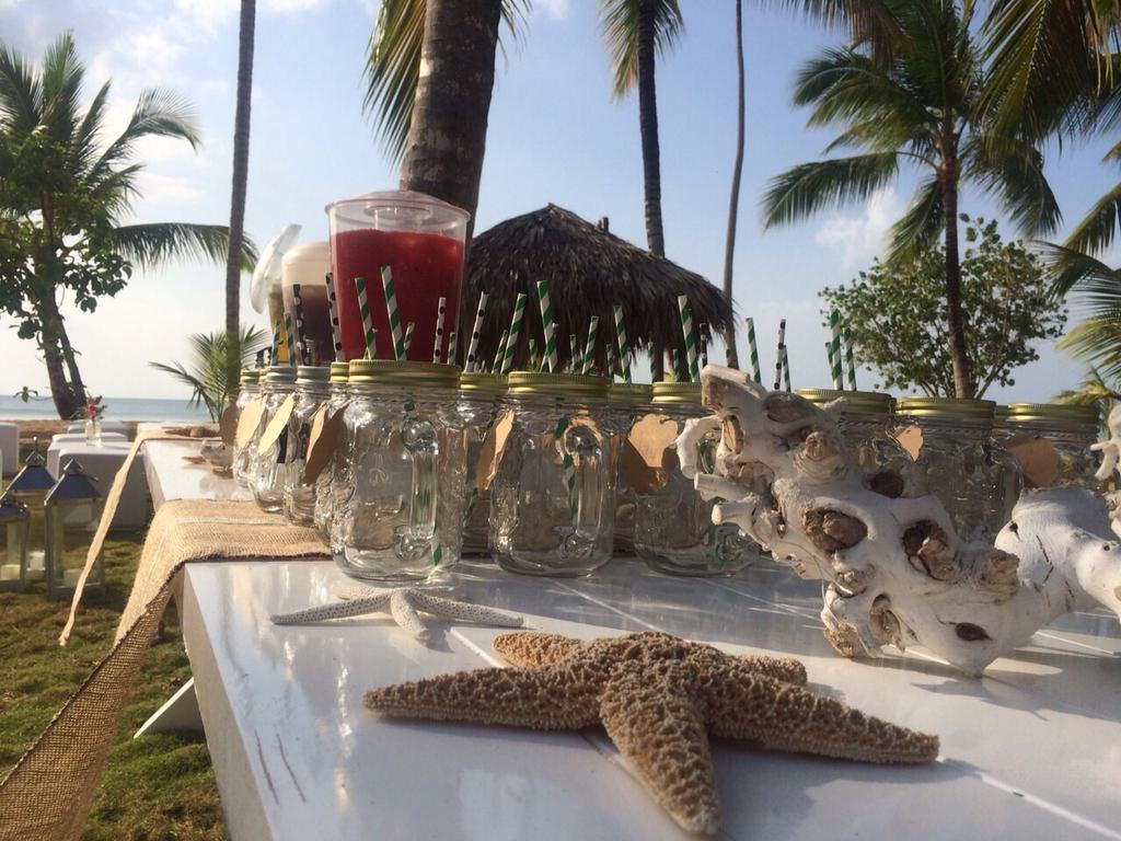 Alkifiesta's tweet photo. ¡Tercer día en el #BeachRusticWedding! http://t.co/68TemQlj2F