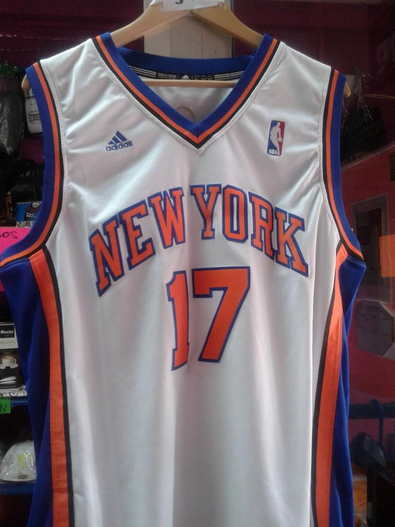 suplementosropa's tweet photo. Camisetas NBA a buen precio. 

Pregunta por tu favorita! http://t.co/YRXLyEwMKL