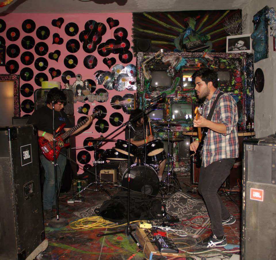 PAULSDEAD1's tweet photo. Amazing night. Last Friday ! http://t.co/2hpK1cTpSt